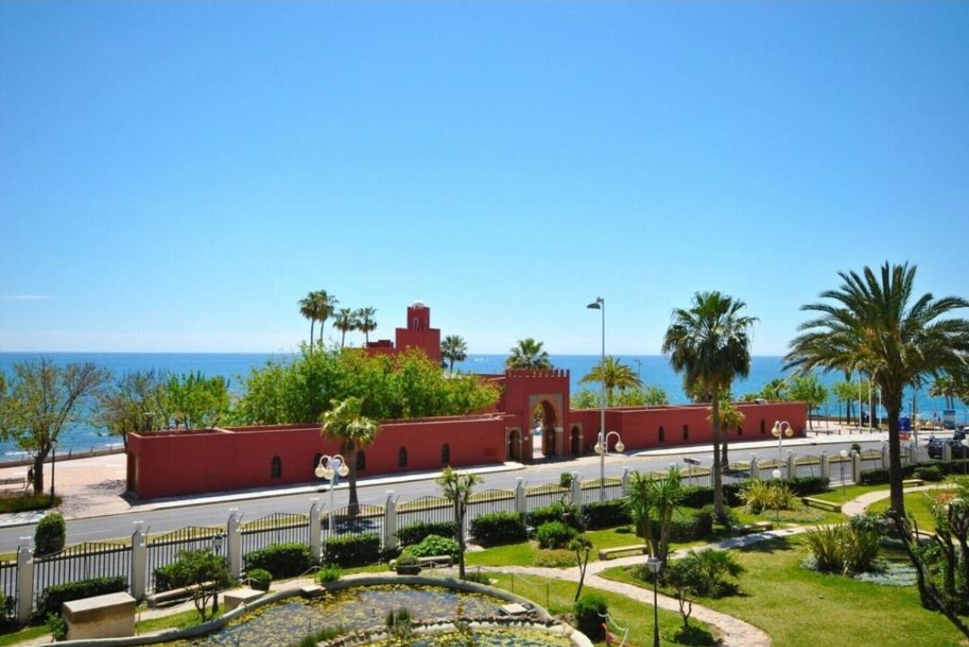 Benalbeach Casa Kito Costa 1ª Linea De Playa بينالماذينا المظهر الخارجي الصورة